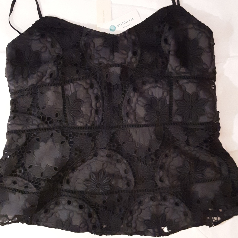 NWT Skies Are Blue 2x top